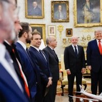Dario Durigan (terceiro da esquerda para a direita) acompanhou Lula na viagem a Washington (EUA). -  (crédito: Ricardo Stuckert / PR)