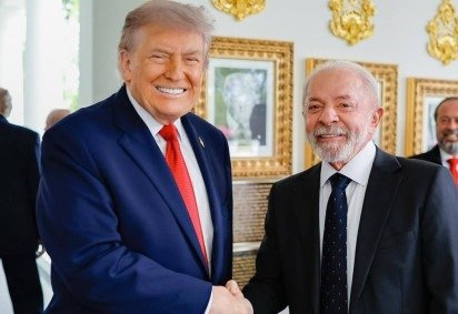 Sem detalhar a medida, o petista afirmou contar com a cooperação do presidente dos Estados Unidos, Donald Trump -  (crédito: Casa Branca) -Sem detalhar a medida, o petista afirmou contar com a cooperação do presidente dos Estados Unidos, Donald Trump -  (crédito: Casa Branca)
