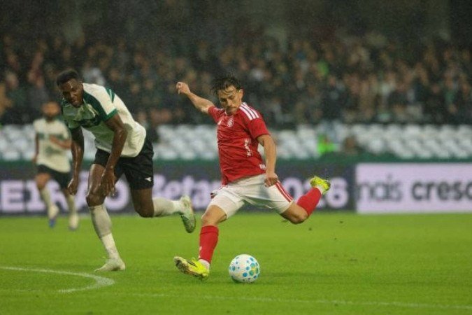 Internacional buscou empate no fim contra o Coritiba -  (crédito: Foto: Ricardo Duarte/Internacional)