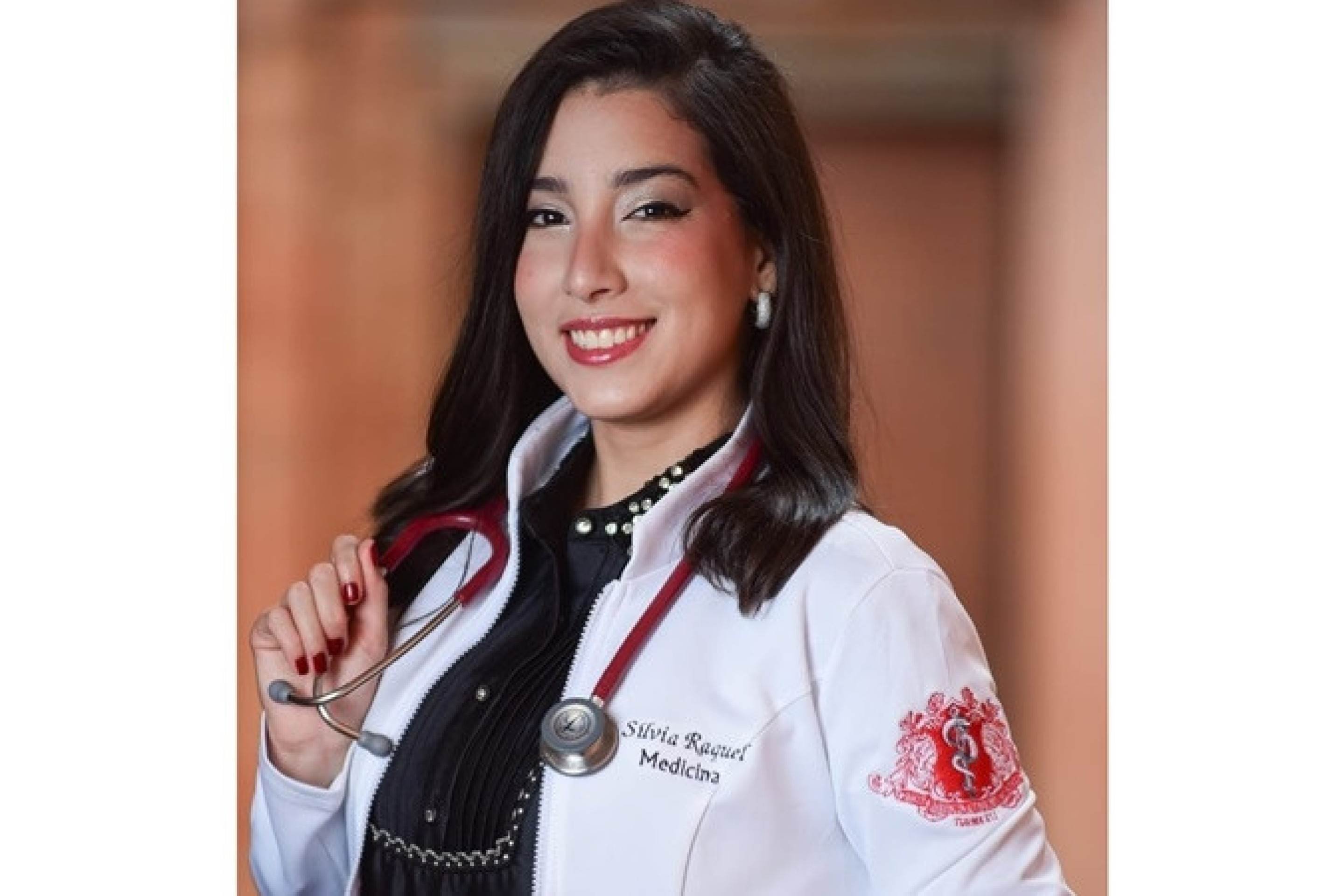 Estudante de medicina da Uniceplac, Silvia Raquel
