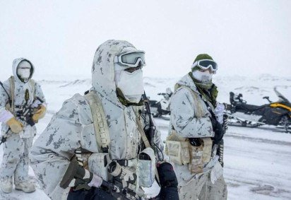 O Canadá atingiu sua meta de gastos com defesa da Otan este ano pela primeira vez desde a década de 1980, graças a um aumento no financiamento militar promovido pelo governo do premiê Mark Carney  -  (crédito: Reuters) -O Canadá atingiu sua meta de gastos com defesa da Otan este ano pela primeira vez desde a década de 1980, graças a um aumento no financiamento militar promovido pelo governo do premiê Mark Carney  -  (crédito: Reuters)