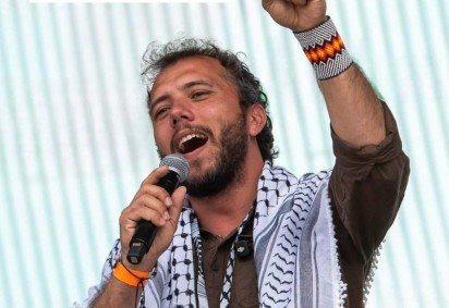 Thiago &Aacute;vila foi deportado por Israel neste domingo (10/5) -  (crédito: Reprodu&ccedil;&atilde;o/Redes Sociais) -Thiago &Aacute;vila foi deportado por Israel neste domingo (10/5) -  (crédito: Reprodu&ccedil;&atilde;o/Redes Sociais)