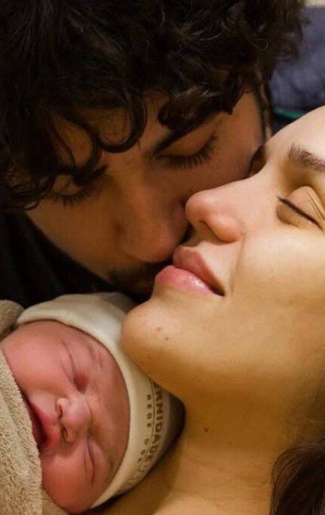 Dia das M&atilde;es: Rafa Kalimann mostra em detalhes a rotina da primeira filha -  (crédito: Reprodu&ccedil;&atilde;o/Instagram/@hannarocha)