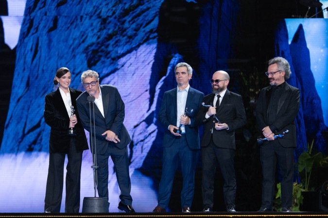 Reconhecido com oito prêmios Platino, o longa 'O agente secreto' trouxe discursos entusiasmados do cineasta Kleber Mendonça Filho - (crédito: Prêmios Platino/Divulgação) Reconhecido com oito prêmios Platino, o longa 'O agente secreto' trouxe discursos entusiasmados do cineasta Kleber Mendonça Filho - (crédito: Prêmios Platino/Divulgação)