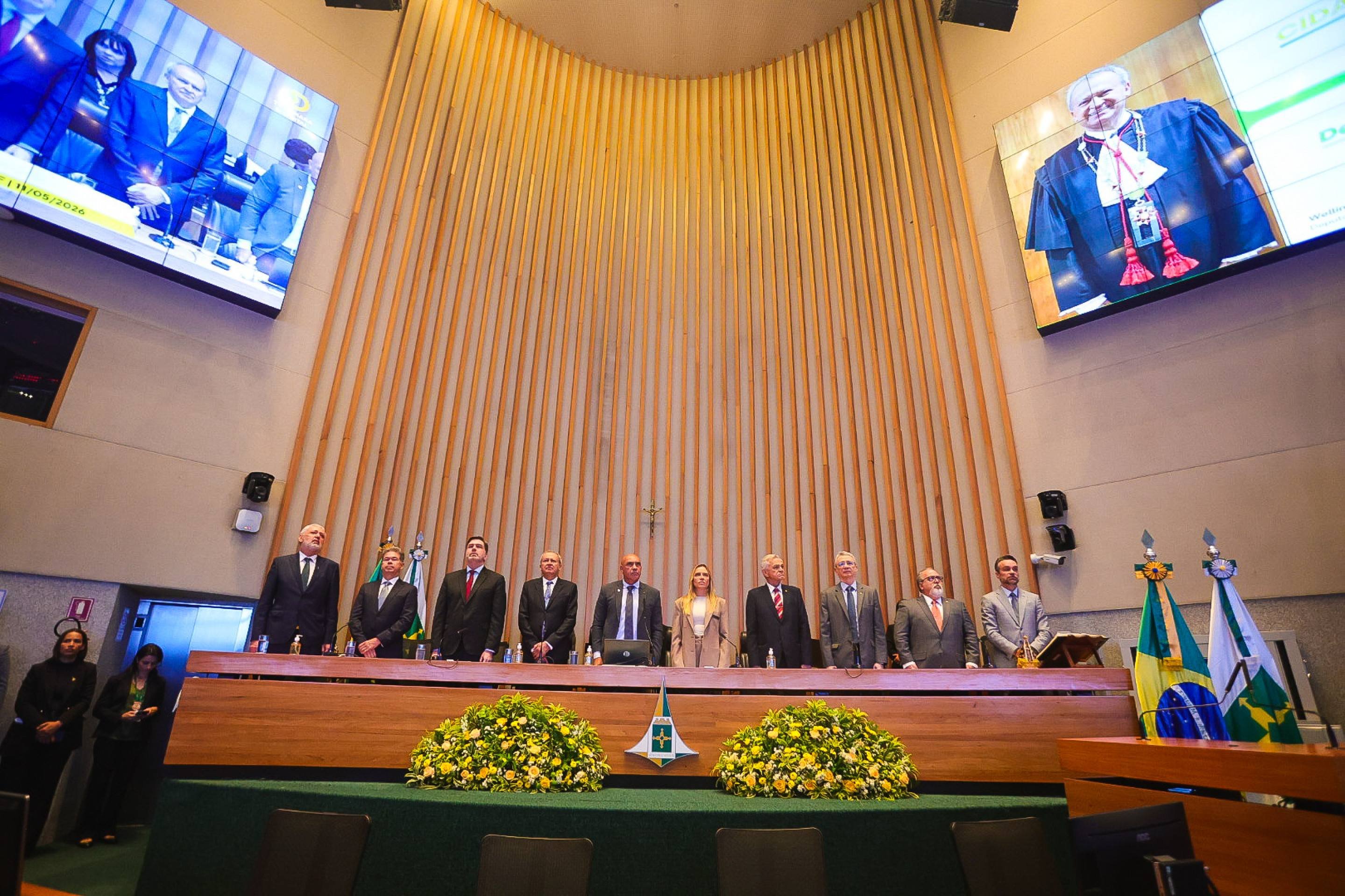 Desembargador Jair Oliveira Soares recebe t&iacute;tulo de Cidad&atilde;o Honor&aacute;rio pela C&acirc;mara
