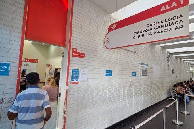 Hospital de base monta força-tarefa para identificar pessoas com doença genética que mantém o colesterol elevado - (crédito: Divulgação / IgesDF) Hospital de base monta força-tarefa para identificar pessoas com doença genética que mantém o colesterol elevado - (crédito: Divulgação / IgesDF)