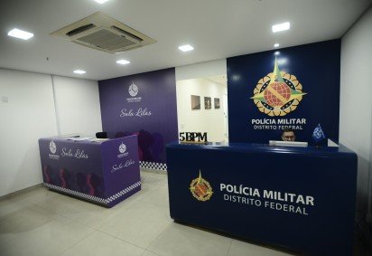 Sala Lil&aacute;s foi concebida para oferecer acolhimento reservado, qualificado e ininterrupto a mulheres que buscam acesso a pol&iacute;ticas p&uacute;blicas desenvolvidas pela SSP-DF -  (crédito: Minervino J&uacute;nior/CB/D.A.Press) -Sala Lil&aacute;s foi concebida para oferecer acolhimento reservado, qualificado e ininterrupto a mulheres que buscam acesso a pol&iacute;ticas p&uacute;blicas desenvolvidas pela SSP-DF -  (crédito: Minervino J&uacute;nior/CB/D.A.Press)