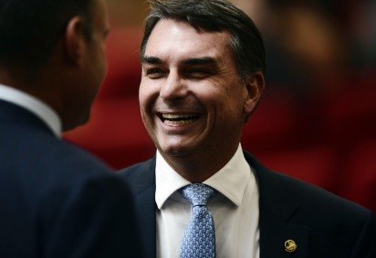 Flávio trabalha para apresentar uma imagem de moderado na corrida presidencial, contrastando com outros nomes da direita -  (crédito: Minervino Júnior/CB/D.A.Press)