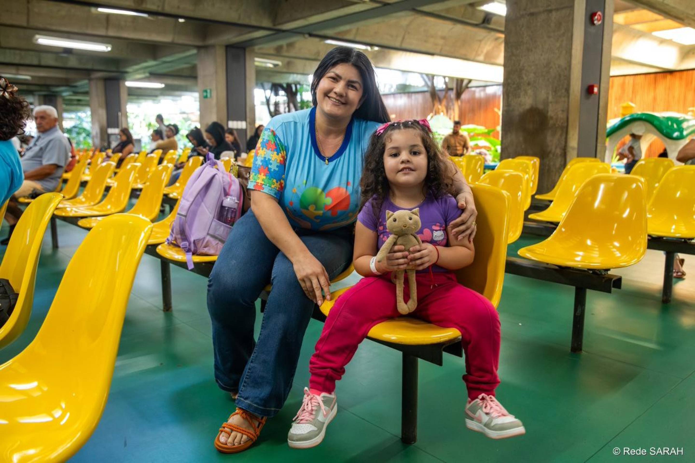 Tatiane Soares veio de Campo Novo do Parecis (MT) at&eacute; Bras&iacute;lia para acompanhar o tratamento da filha Aurora Maria, de 4 anos