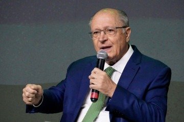 'Em 15 dias os esclarecimentos vão ser dados, com todas as informações técnicas', disse Alckmin -  (crédito: Cadu Gomes/VPR)