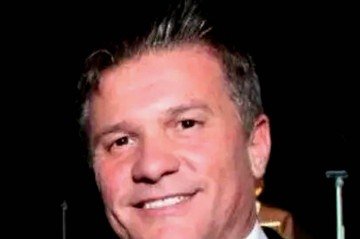 Henrique Vorcaro, pai de Daniel Vorcaro preso pela PF. Empresário é suspeito de integrar um grupo criminoso que obtia informações sigilosas - (crédito: Reprodução/Facebook) Henrique Vorcaro, pai de Daniel Vorcaro preso pela PF. Empresário é suspeito de integrar um grupo criminoso que obtia informações sigilosas - (crédito: Reprodução/Facebook)