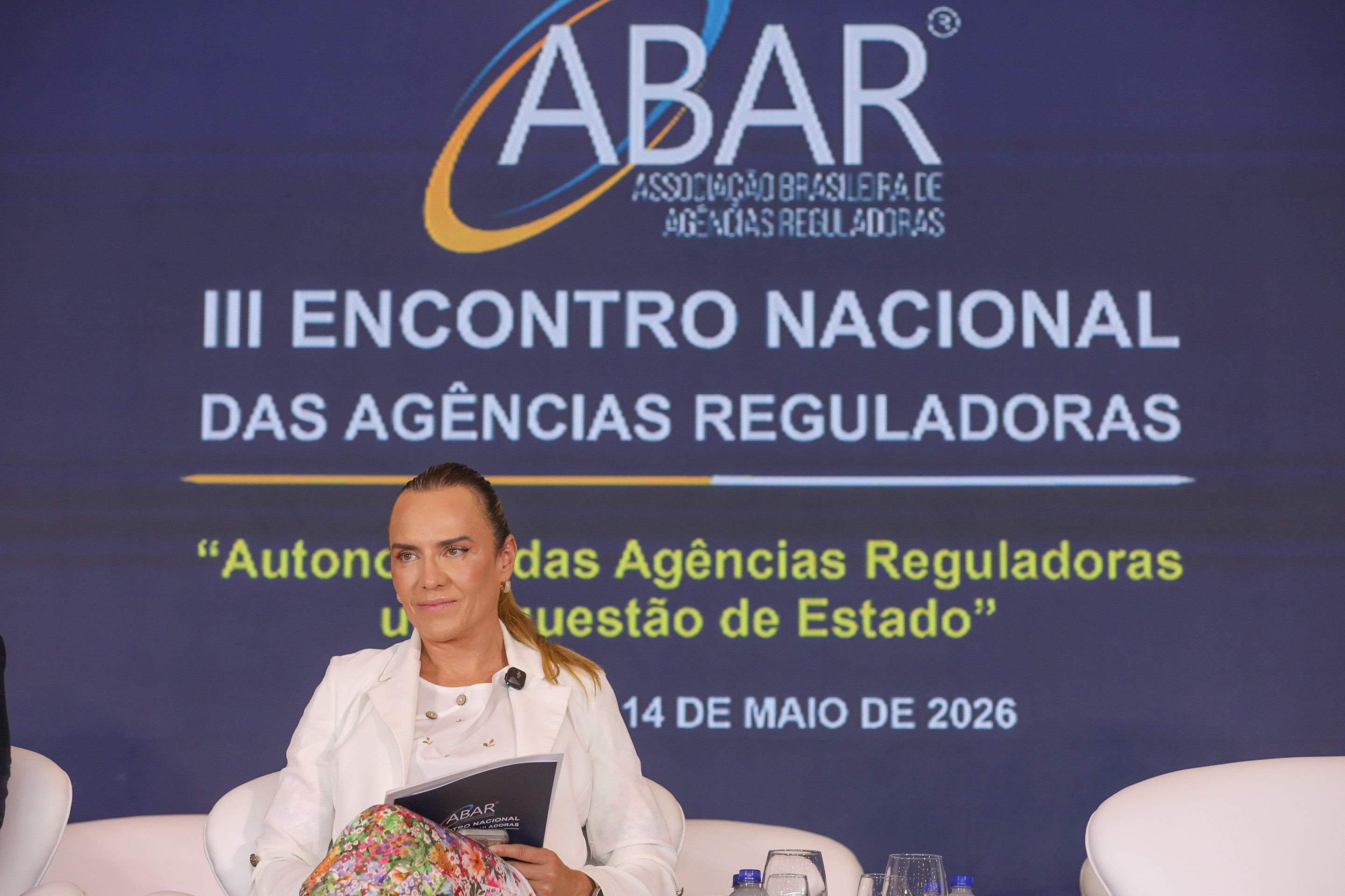 Em evento, entidades pol&iacute;ticas discutiram quest&otilde;es sobre como as ag&ecirc;ncias reguladoras t&ecirc;m convivido com a fragiliza&ccedil;&atilde;o da autonomia or&ccedil;ament&aacute;ria