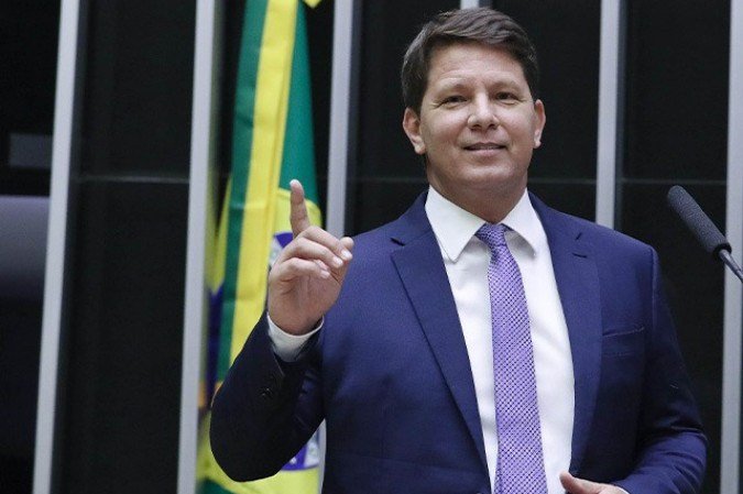 Deputado afirma que cinebiografia Deputado afirma que cinebiografia