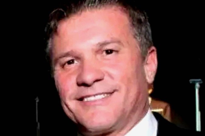 Henrique Vorcaro, pai de Daniel Vorcaro preso pela PF. Empresário é suspeito de integrar um grupo criminoso que obtia informações sigilosas - (crédito: Reprodução/Facebook) Henrique Vorcaro, pai de Daniel Vorcaro preso pela PF. Empresário é suspeito de integrar um grupo criminoso que obtia informações sigilosas - (crédito: Reprodução/Facebook)