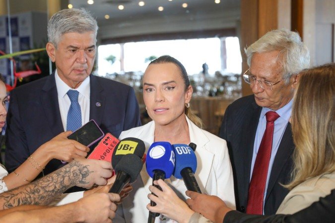 A governadora divulgou a informação na manhã desta quinta-feira (14/5) - (crédito: Paulo H Carvalho/Agência Brasília/Divulgação) A governadora divulgou a informação na manhã desta quinta-feira (14/5) - (crédito: Paulo H Carvalho/Agência Brasília/Divulgação)