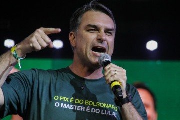 O senador passará o fim de semana em campanha eleitoral com agenda em São Paulo e no Rio de Janeiro -  (crédito:  AFP)