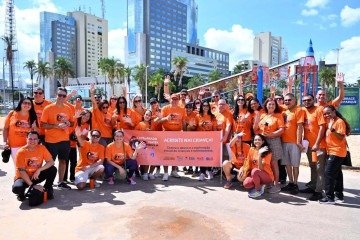 Ao todo, cerca de 300 pessoas participaram da mobilização. -  (crédito: Roberto Rodrigues)