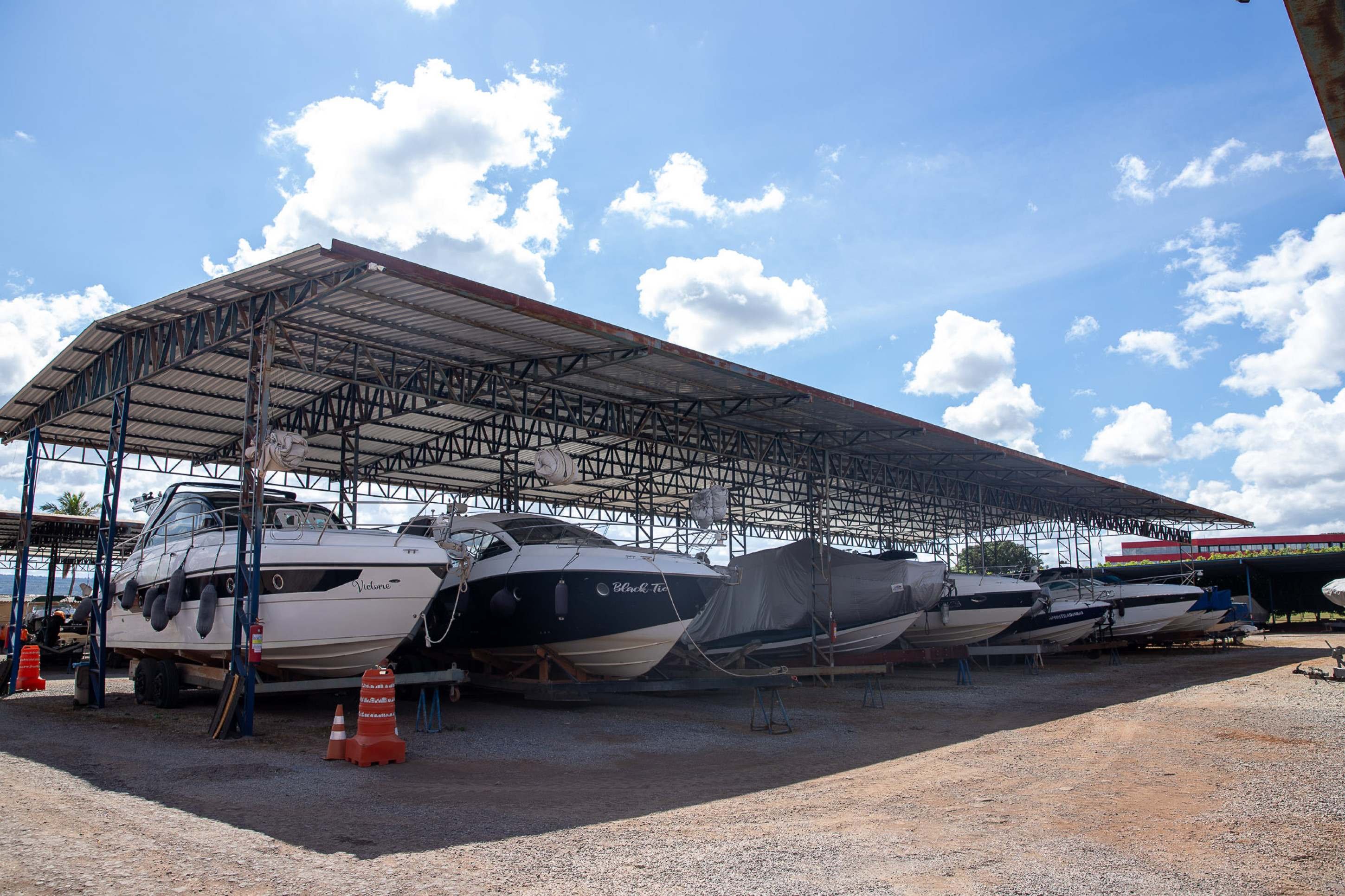 Alugu&eacute;is de embarca&ccedil;&otilde;es podem ser fechados na marina  