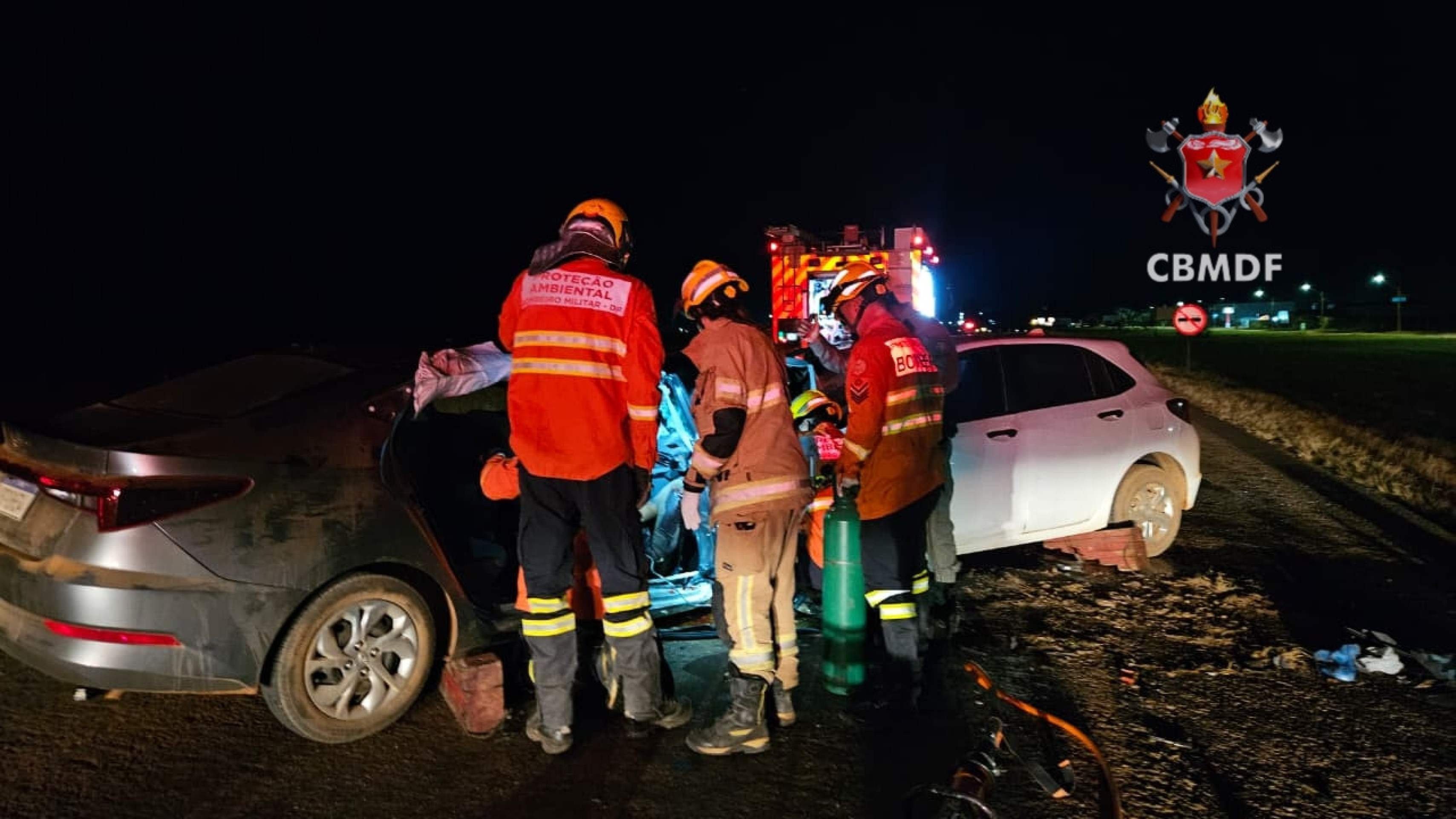 Colis&atilde;o frontal deixou dois mortos no Parano&aacute;