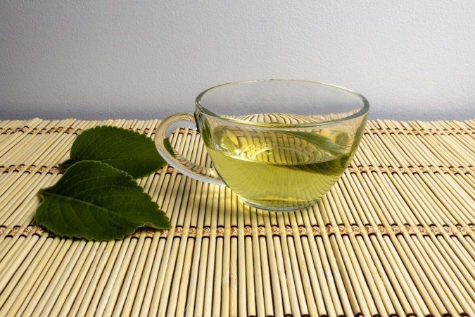 Chá de boldo (Imagem: Studio Neeby | Shutterstock) - (crédito: EdiCase) Chá de boldo (Imagem: Studio Neeby | Shutterstock) - (crédito: EdiCase)