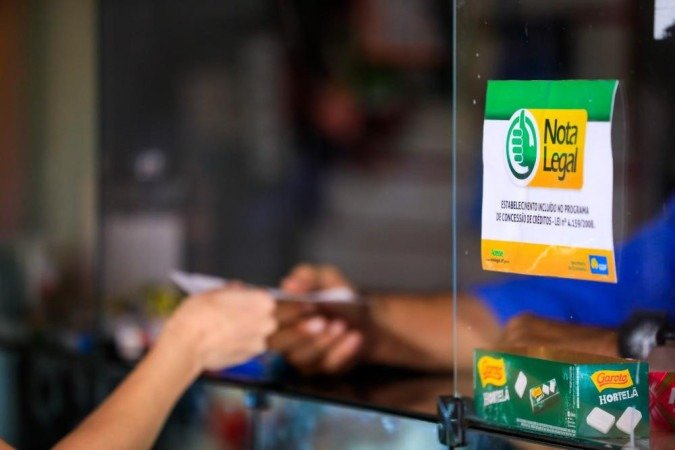 Se você é consumidor e pede CPF na nota quando realiza compras e está com o cadastro regular no programa, você está apto a participar do sorteio - (crédito: Foto: Divulgação/Nota Legal) Se você é consumidor e pede CPF na nota quando realiza compras e está com o cadastro regular no programa, você está apto a participar do sorteio - (crédito: Foto: Divulgação/Nota Legal)