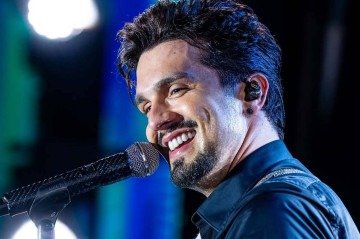 Luan Santana revela decisão de mudança drástica na carreira após nascimento da filha -  (crédito: Observatorio dos Famosos)