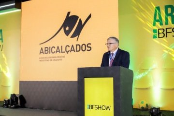 Presidente da principal entidade do setor, Haroldo Ferreira criticou o fim da taxa das blusinhas e pede reversão de decisão do governo federal
- (crédito: Divulgação/BFSHOW) Presidente da principal entidade do setor, Haroldo Ferreira criticou o fim da taxa das blusinhas e pede reversão de decisão do governo federal
- (crédito: Divulgação/BFSHOW)
