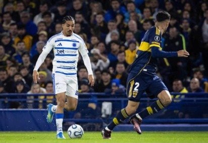 Com um a menos, Cruzeiro empata com Boca Juniors na La Bombonera -  (crédito: Foto: Gustavo Aleixo/Cruzeiro) -Com um a menos, Cruzeiro empata com Boca Juniors na La Bombonera -  (crédito: Foto: Gustavo Aleixo/Cruzeiro)