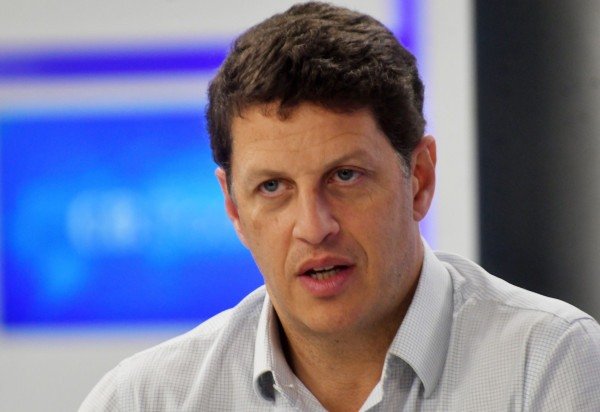 Ed Alves/CB/D.A Press