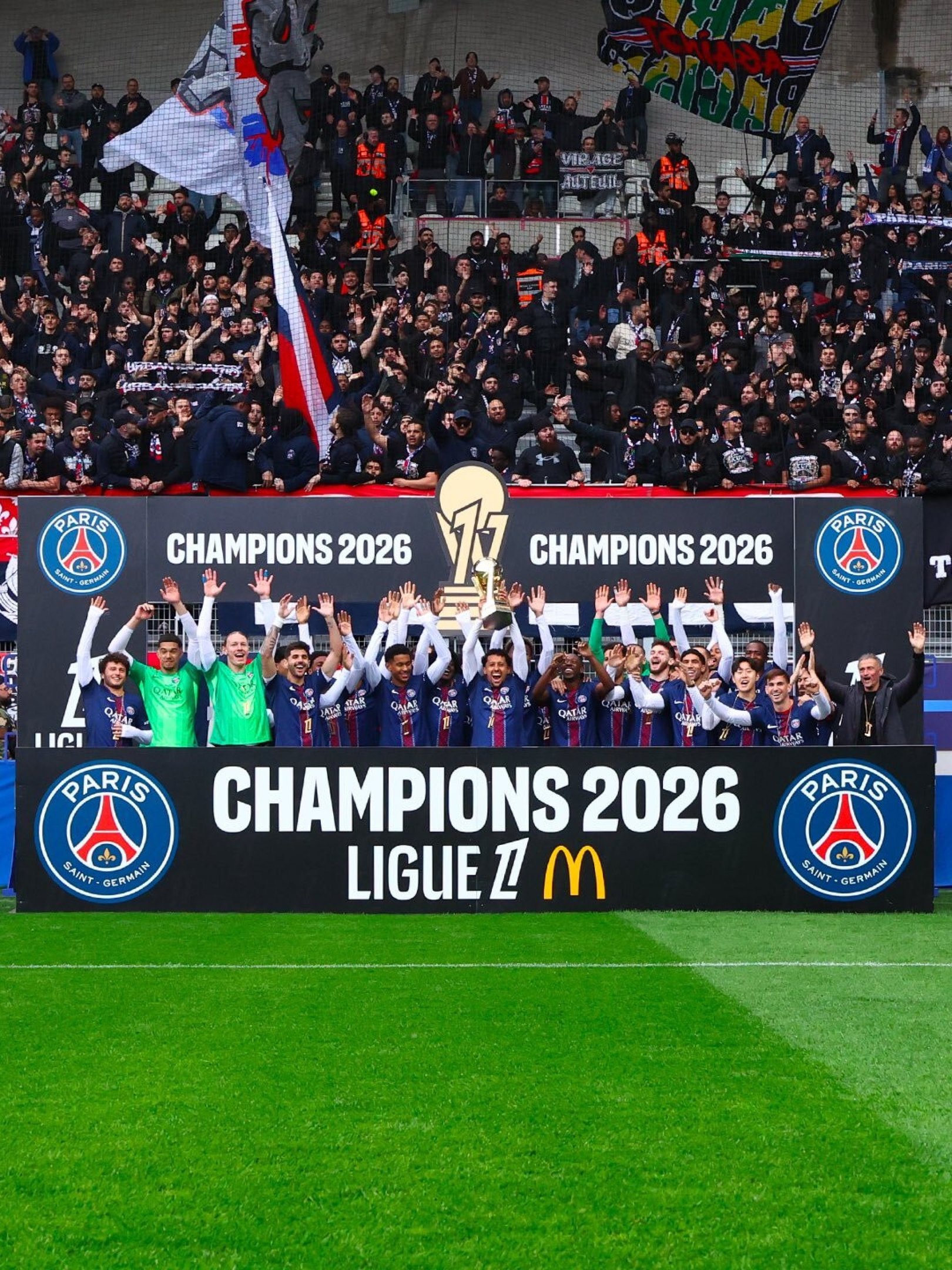 A festa do t&iacute;tulo do Paris Saint-Germain, pentacampe&atilde;o consecutivo da Ligue1