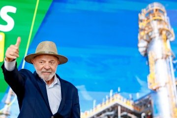 'Nós temos muita responsabilidade de extrair petróleo lá, mas temos uma vantagem, que é a expertise da Petrobras', disse Lula -  (crédito:  Ricardo Stuckert / PR)
