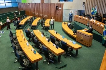 Deputados analisam hoje o projeto enviado pelo GDF que ratifica o empréstimo a ser tomado pelo GDF para o BRB -  (crédito:  João Pedro Carvalho / Agência CLDF)