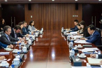 As exportações da carne foram assunto da reunião do ministro André de Paula com autoridades chinesas  -  (crédito:  Beatriz Batalha/MAPA)