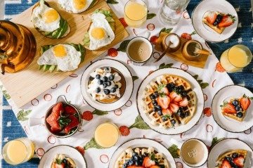 De livrarias a jardins, espaços unem café, paisagem e experiência
 -  (crédito: Unsplash/Rachel Park)