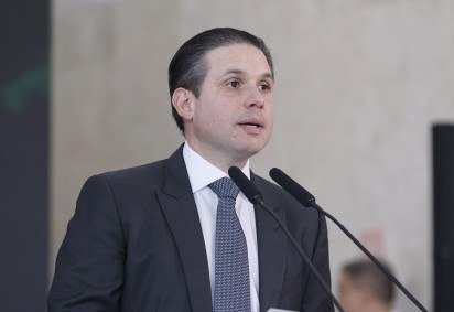 Presidente da Câmara participou da cerimônia dos 100 dias do pacto entre os Poderes de combate ao feminicídio -  (crédito: Marina Ramos/Câmara dos Deputados) -Presidente da Câmara participou da cerimônia dos 100 dias do pacto entre os Poderes de combate ao feminicídio -  (crédito: Marina Ramos/Câmara dos Deputados)