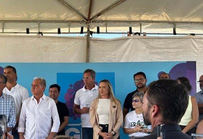 Governadora Celina Leão assinou ordens de serviço para construção de duas novas Cepis em Recanto das Emas  -  (crédito: Manuela Sá/CB/DA Press) -Governadora Celina Leão assinou ordens de serviço para construção de duas novas Cepis em Recanto das Emas  -  (crédito: Manuela Sá/CB/DA Press)