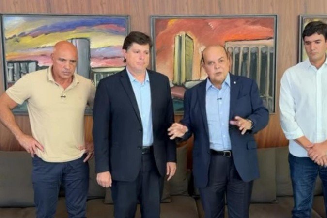Wellington Luiz, Baleia Rossi, Ibaneis Rocha e Rafael Prudente participaram do vídeo do ex-governador - (crédito: Redes sociais) Wellington Luiz, Baleia Rossi, Ibaneis Rocha e Rafael Prudente participaram do vídeo do ex-governador - (crédito: Redes sociais)