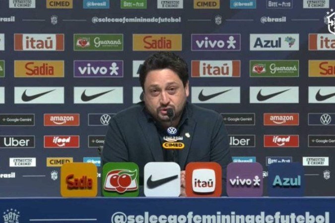 Com volta de Marta, Arthur Elias convoca Seleção Brasileira Feminina para amistosos - (crédito: Jogada 10 - Esportes) Com volta de Marta, Arthur Elias convoca Seleção Brasileira Feminina para amistosos - (crédito: Jogada 10 - Esportes)