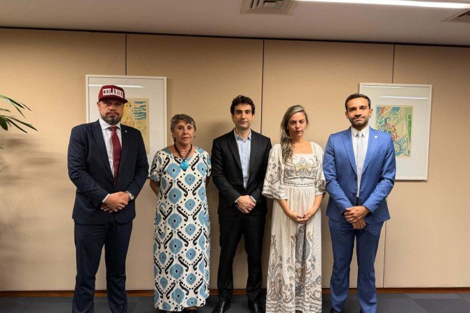 Parlamentares se reúnem com presidente do Banco Central para tratar do futuro do BRB - (crédito: Divulgação) Parlamentares se reúnem com presidente do Banco Central para tratar do futuro do BRB - (crédito: Divulgação)