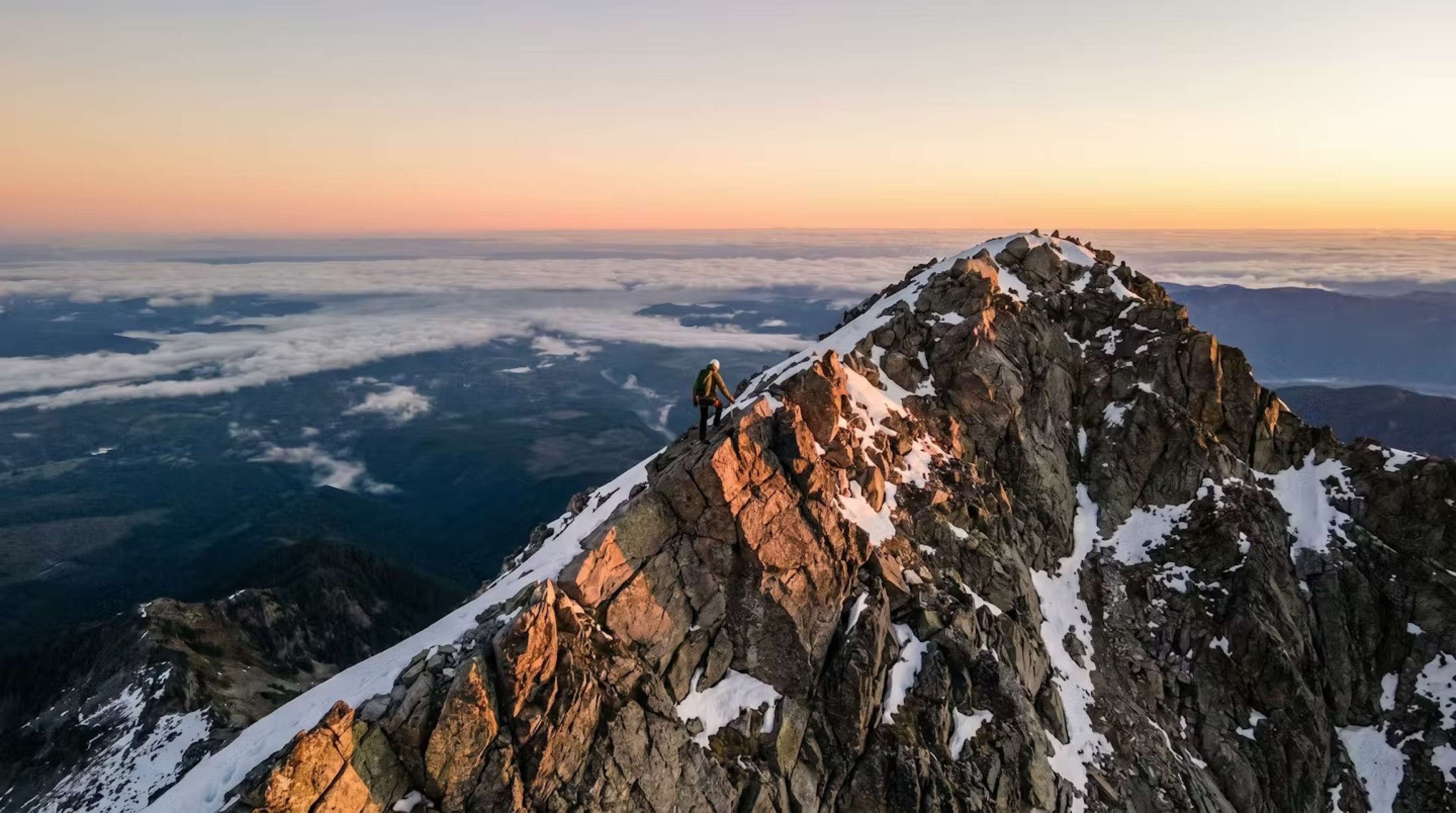 Neve também queima: campanha internacional faz alerta sobre os riscos do sol no turismo de inverno