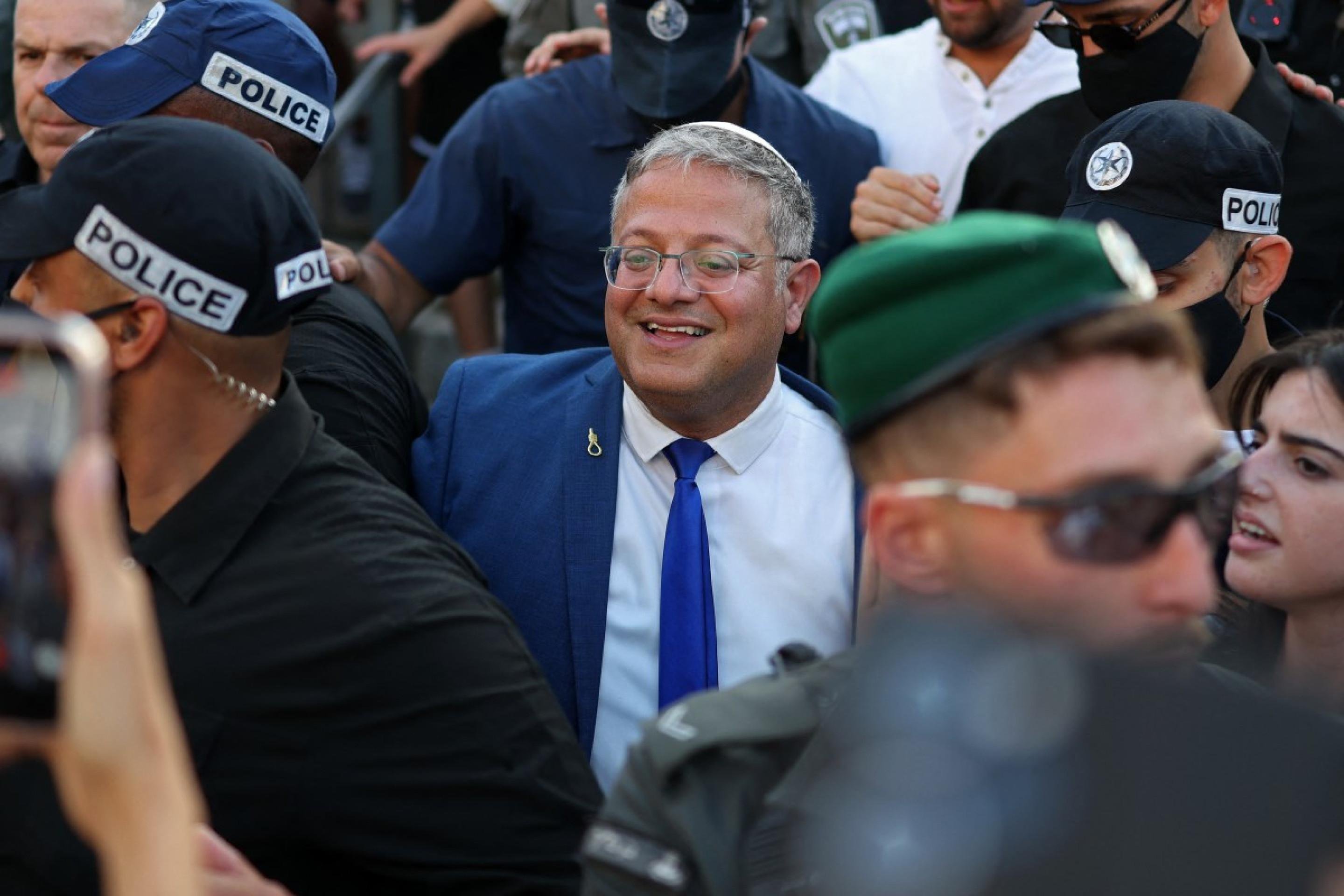 Ministro israelense zomba de ativistas presos em vídeo e países reagem