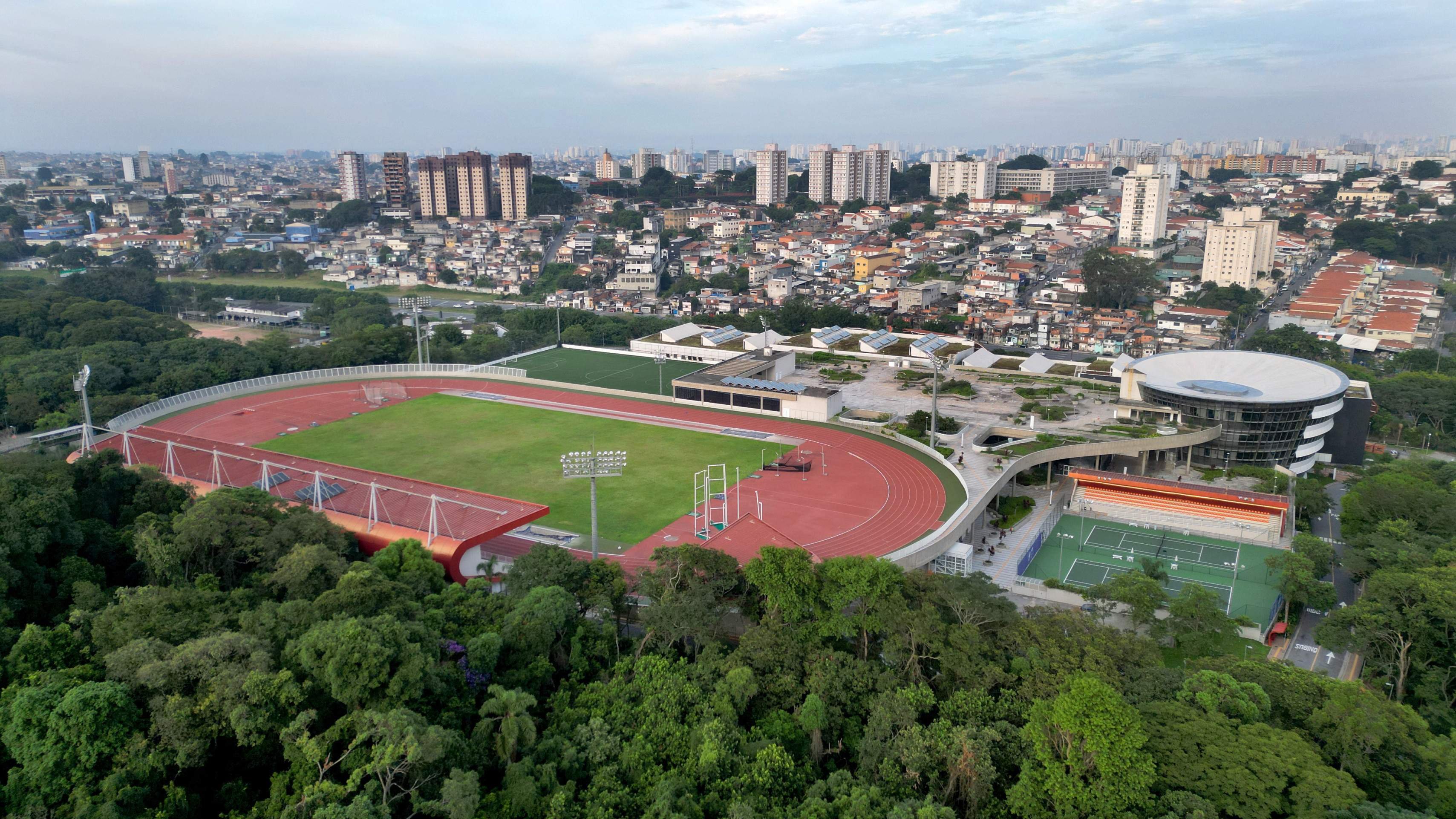 Pista de atletismo, quadras de t&ecirc;nis, campo de futebol e muito mais: CT Paral&iacute;mpico Brasileiro em S&atilde;o Paulo consolida o Brasil como pot&ecirc;ncia    