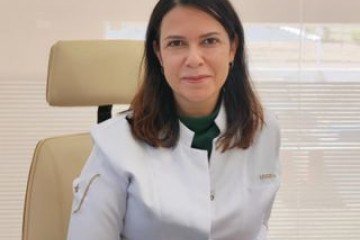 Tainá Carneiro, médica reumatologista e diretora social da Sociedade de Reumatologia de Brasília - (crédito: Reprodução) Tainá Carneiro, médica reumatologista e diretora social da Sociedade de Reumatologia de Brasília - (crédito: Reprodução)