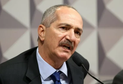 O movimento a favor de Barbosa expôs divisões internas no DC e colocou em xeque a candidatura de Rebelo, que havia sido oficializada meses antes -  (crédito: Wilson Dias/Agência Brasil/Arquivo) -O movimento a favor de Barbosa expôs divisões internas no DC e colocou em xeque a candidatura de Rebelo, que havia sido oficializada meses antes -  (crédito: Wilson Dias/Agência Brasil/Arquivo)