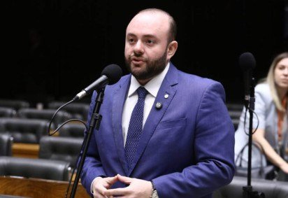 Em nota, deputado informou que 