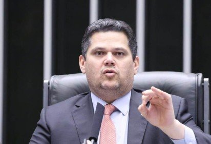 Alcolumbre durante deliberação de dispositivos do Veto nº 51 de 2025 (PLDO 2026) nesta quinta-feira (21/5) -  (crédito: Kayo Magalhães / Câmara dos Deputados) -Alcolumbre durante deliberação de dispositivos do Veto nº 51 de 2025 (PLDO 2026) nesta quinta-feira (21/5) -  (crédito: Kayo Magalhães / Câmara dos Deputados)