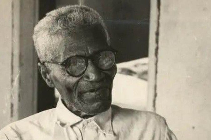 'Quando morreu, em 1969, João Cândido ainda inspirava medo nas autoridades', afirma o jornalista Fernando Granato - (crédito: ARQUIVO GERAL DA CIDADE DO RIO DE JANEIRO) 'Quando morreu, em 1969, João Cândido ainda inspirava medo nas autoridades', afirma o jornalista Fernando Granato - (crédito: ARQUIVO GERAL DA CIDADE DO RIO DE JANEIRO)