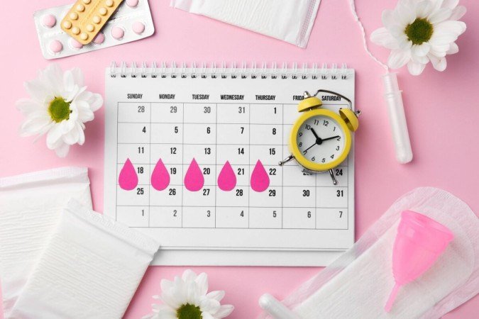O ciclo menstrual depende de um equilíbrio delicado entre hormônios, que pode ser afetado por períodos prolongados de estresse (Imagem: New África | Shutterstock)
- (crédito: EdiCase) O ciclo menstrual depende de um equilíbrio delicado entre hormônios, que pode ser afetado por períodos prolongados de estresse (Imagem: New África | Shutterstock)
- (crédito: EdiCase)