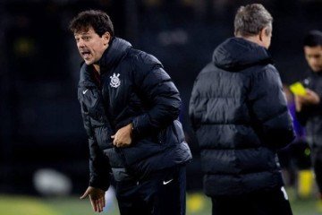 Não oferecemos chances para o Peñarol', analisou o treinador - (crédito: Foto: Rodrigo Coca/Agência Corinthians) Não oferecemos chances para o Peñarol', analisou o treinador - (crédito: Foto: Rodrigo Coca/Agência Corinthians)