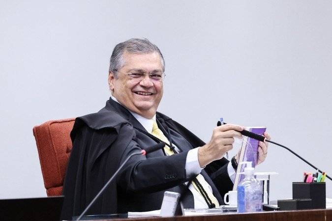 Para Dino, magistrados que se rotulam rigidamente como Para Dino, magistrados que se rotulam rigidamente como